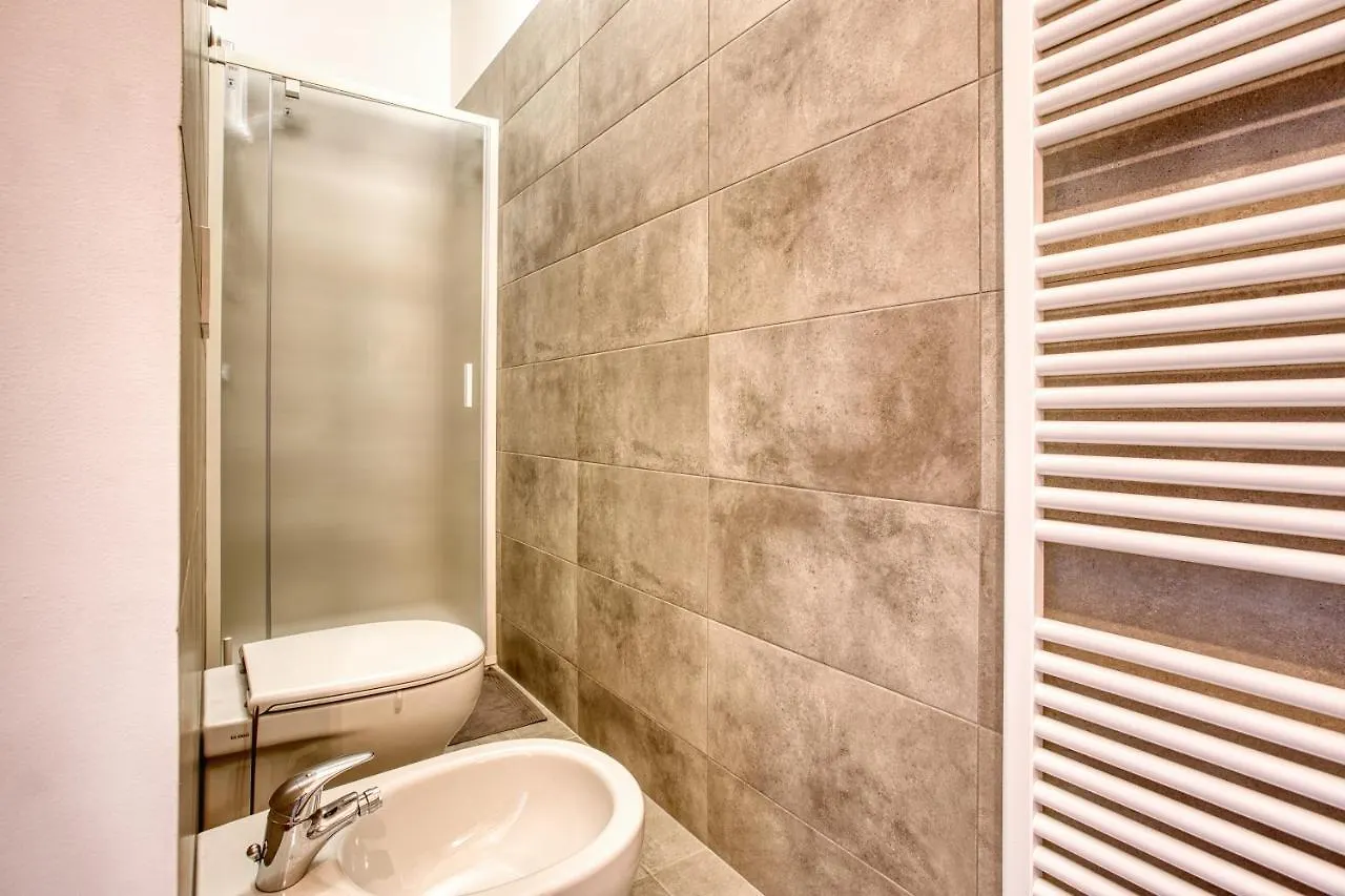 Joivy Chic Flat In De Angeli Apartment Milan